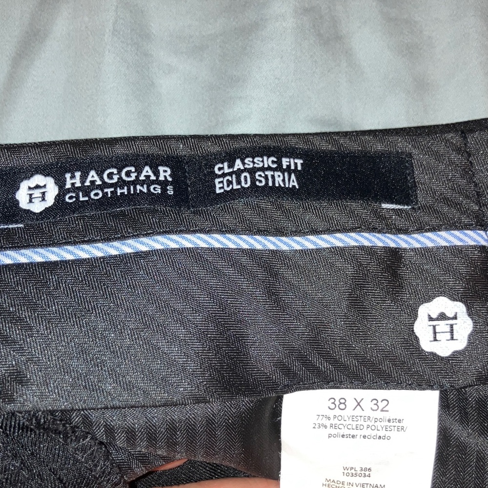 Haggar Classic Fit Dress Pants - Black